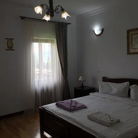 Pensiunea Zana Muntilor * Piatra Fântânele